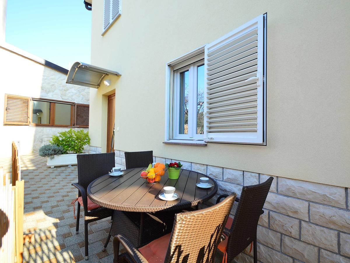 Apartment Ante-2 By Interhome Бродарика Екстериор снимка